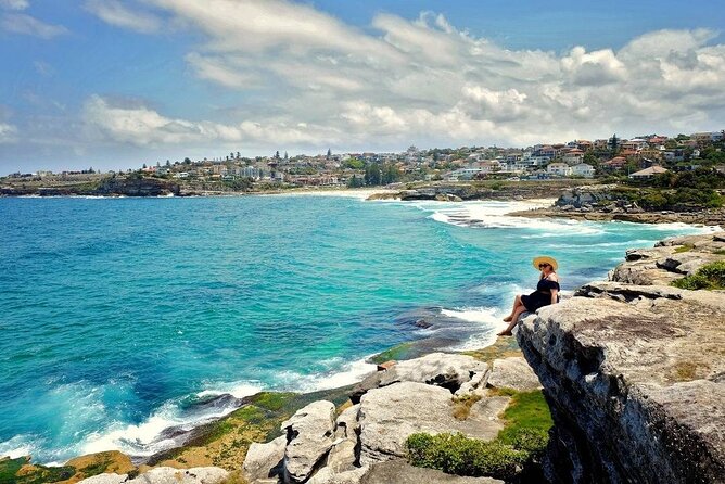 Sydney Private Half Day Tour: Beaches, History & Icons - Vaucluse Harbour drive to The Grumpy Baker café stop