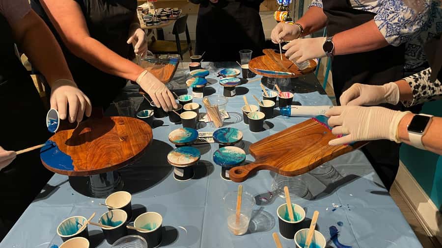 Sydney: Resin Art Classes - Cheeseboards & Coasters - How to decide if this is right for you (and who might skip it)