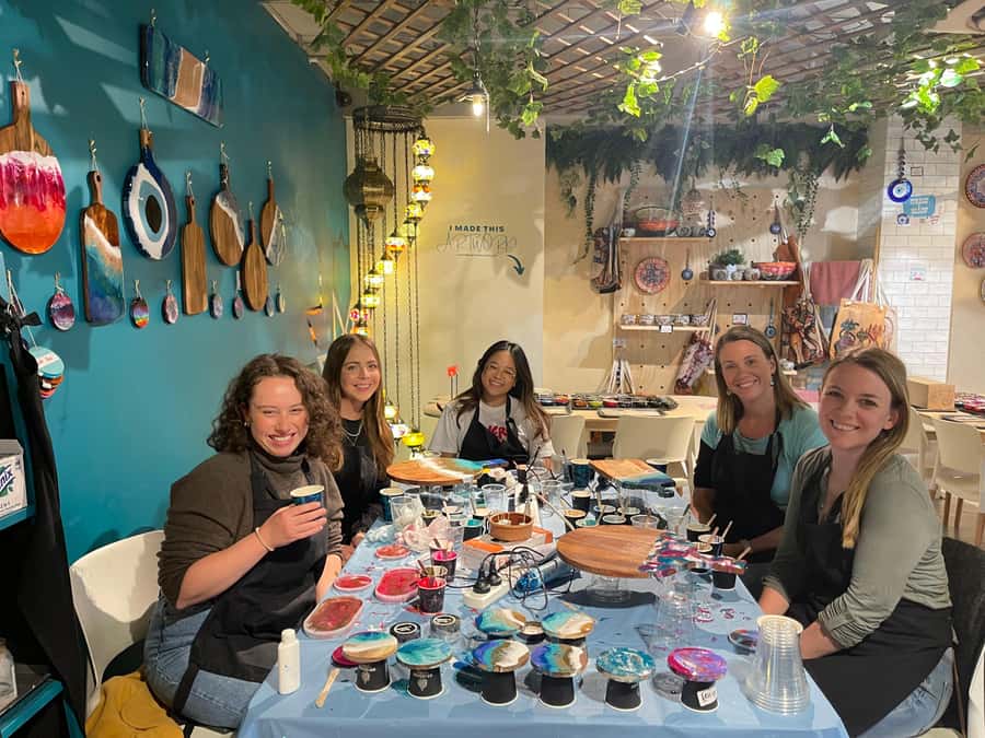 Sydney: Resin Art Classes - Cheeseboards & Coasters - Should you book this resin art class in Sydney?