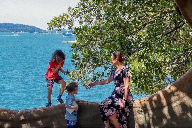 Sydney - The Mad Botanist Scavenger Hunt For Kids & Families. - Cafe break: build in a reset without losing the thread