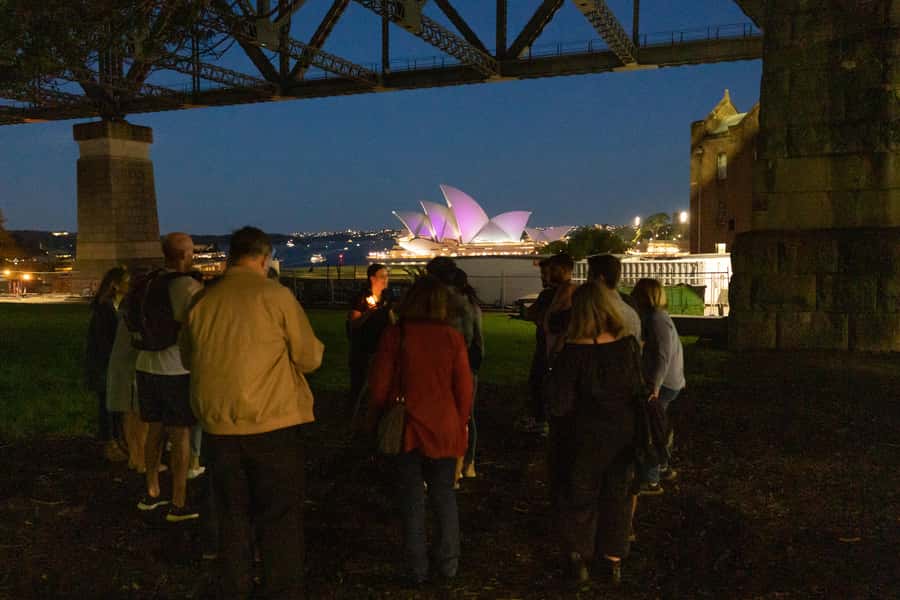 Sydney: True Crime Tour - Price and Value: is $24 fair for 90 minutes in The Rocks?