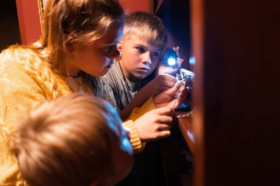 Sydney's Ultimate Live Escape Room - After the Room: Lounge Time, Refreshments, and Costume Photos