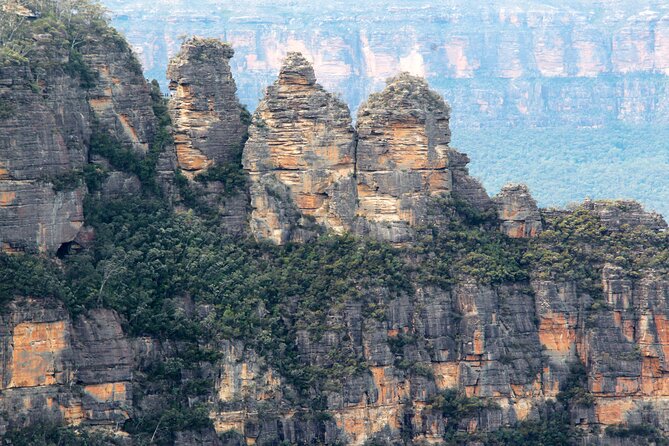 Ultimate Blue Mountains Private Tour with Scenic World and Wildlife Park - Featherdale Wildlife Park: koalas, kangaroos, and real animal time